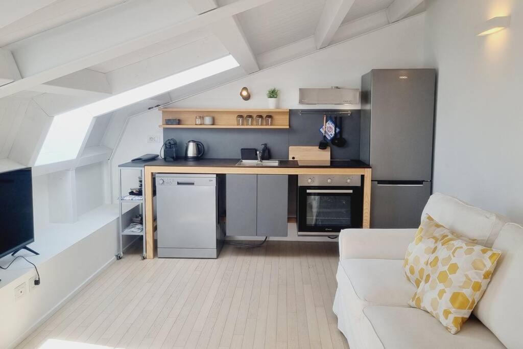 Apartamento Duomo 10min Shopping&relax Fast Wifi & Balcony Milán