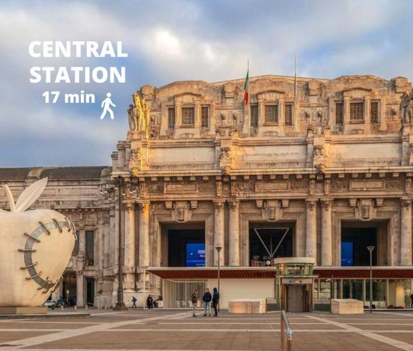 Appartamento Duomo 10min Shopping&relax Fast Wifi & Balcony Milano