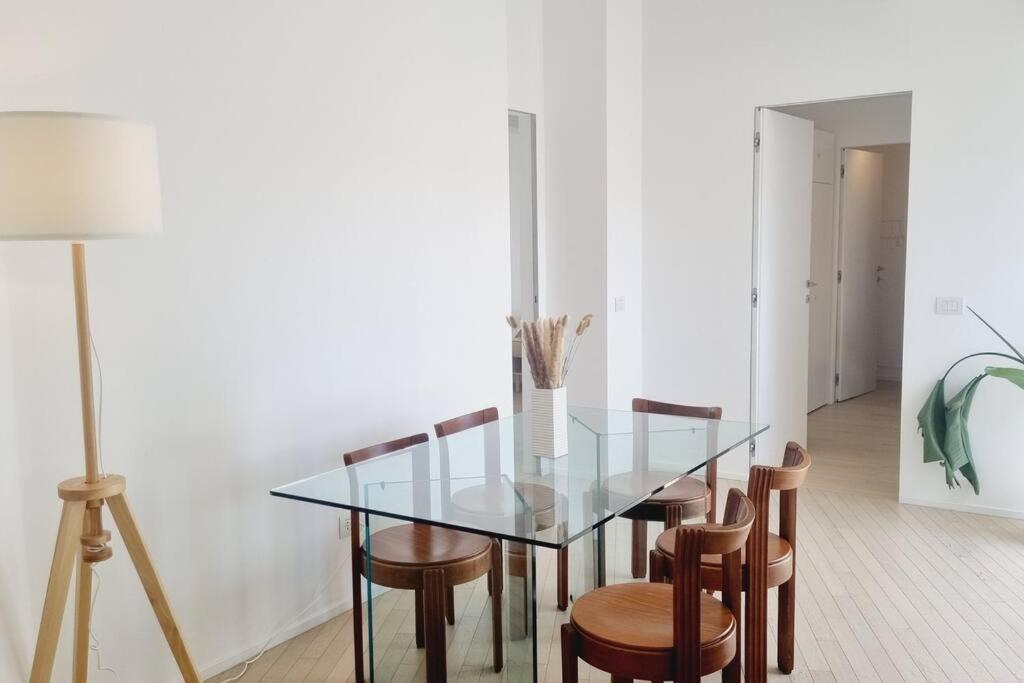 Appartamento Duomo 10min Shopping&relax Fast Wifi & Balcony *