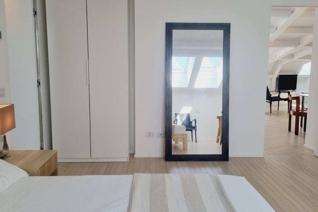 Appartamento Duomo 10min Shopping&relax Fast Wifi & Balcony