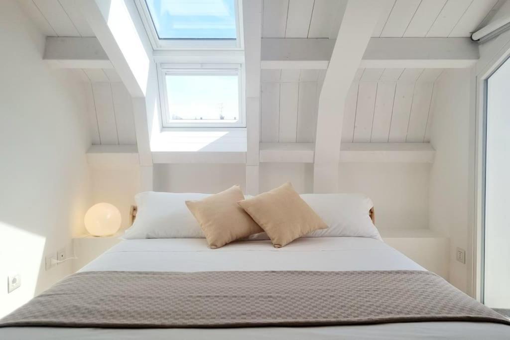 Duomo 10min Shopping&relax Fast Wifi & Balcony Appartamento Milano